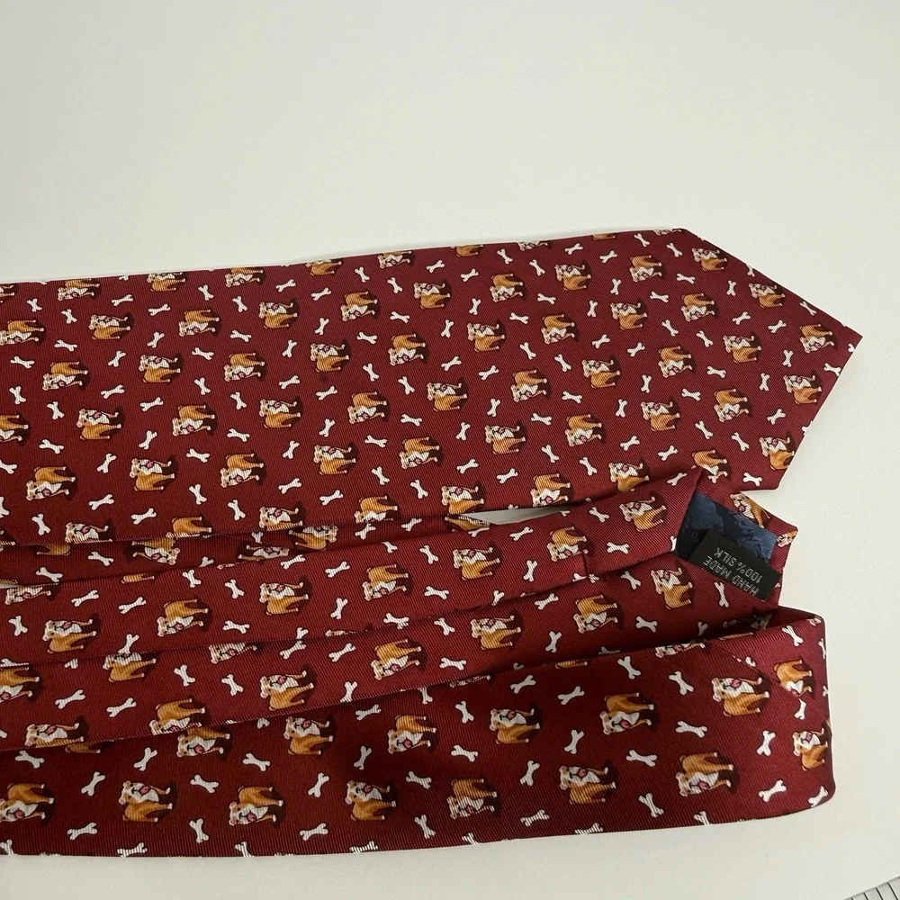 NWOT Alynn Men's Silk Necktie Looking‎ Fetching Dog Red 3 1/4